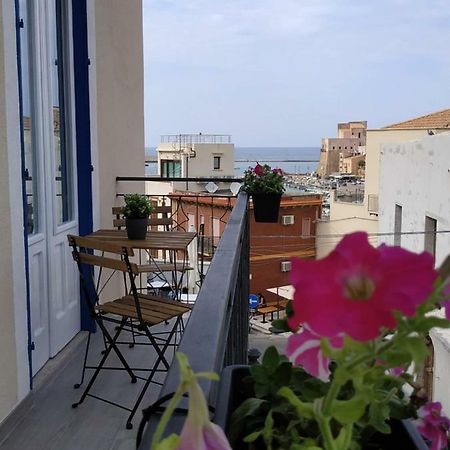Marina Blu Rooms Кастелламмаре-дель-Голфо Экстерьер фото