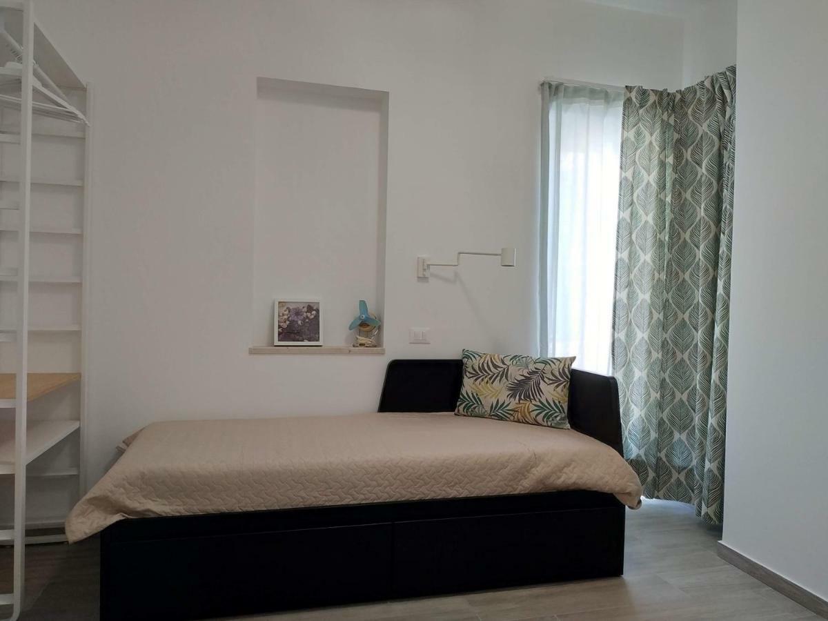Marina Blu Rooms Кастелламмаре-дель-Голфо Экстерьер фото
