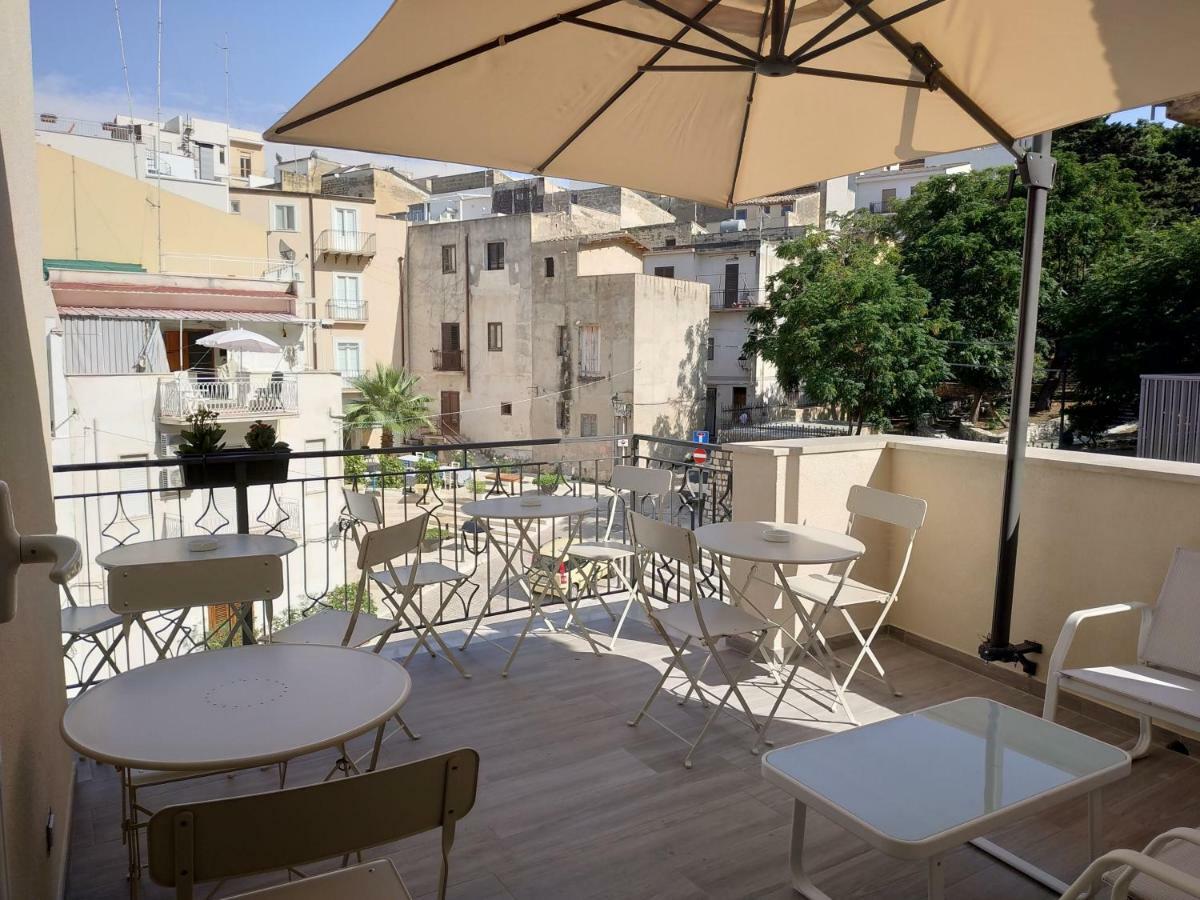 Marina Blu Rooms Кастелламмаре-дель-Голфо Экстерьер фото